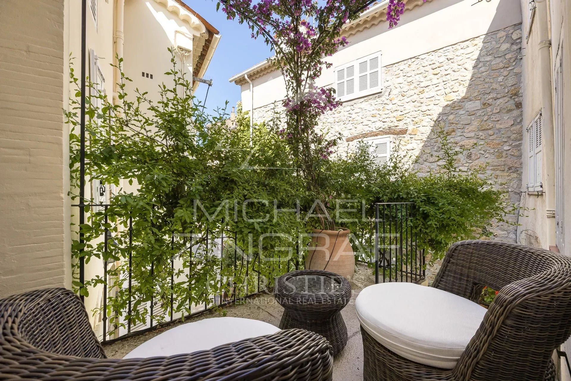 Dom w Mougins, Alpes-Maritimes 12772257