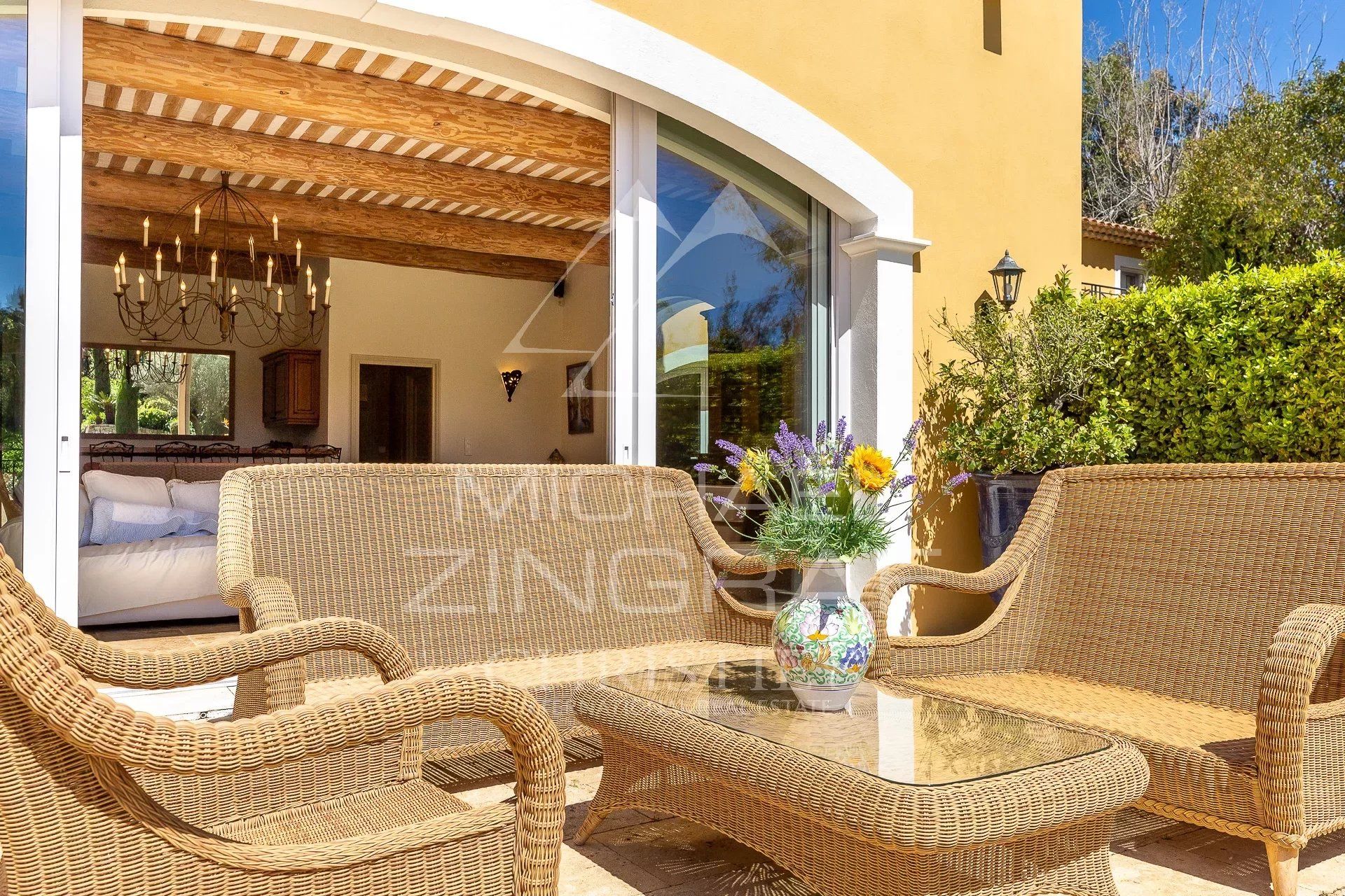 Casa nel Antibes, Alpes-Maritimes 12772267