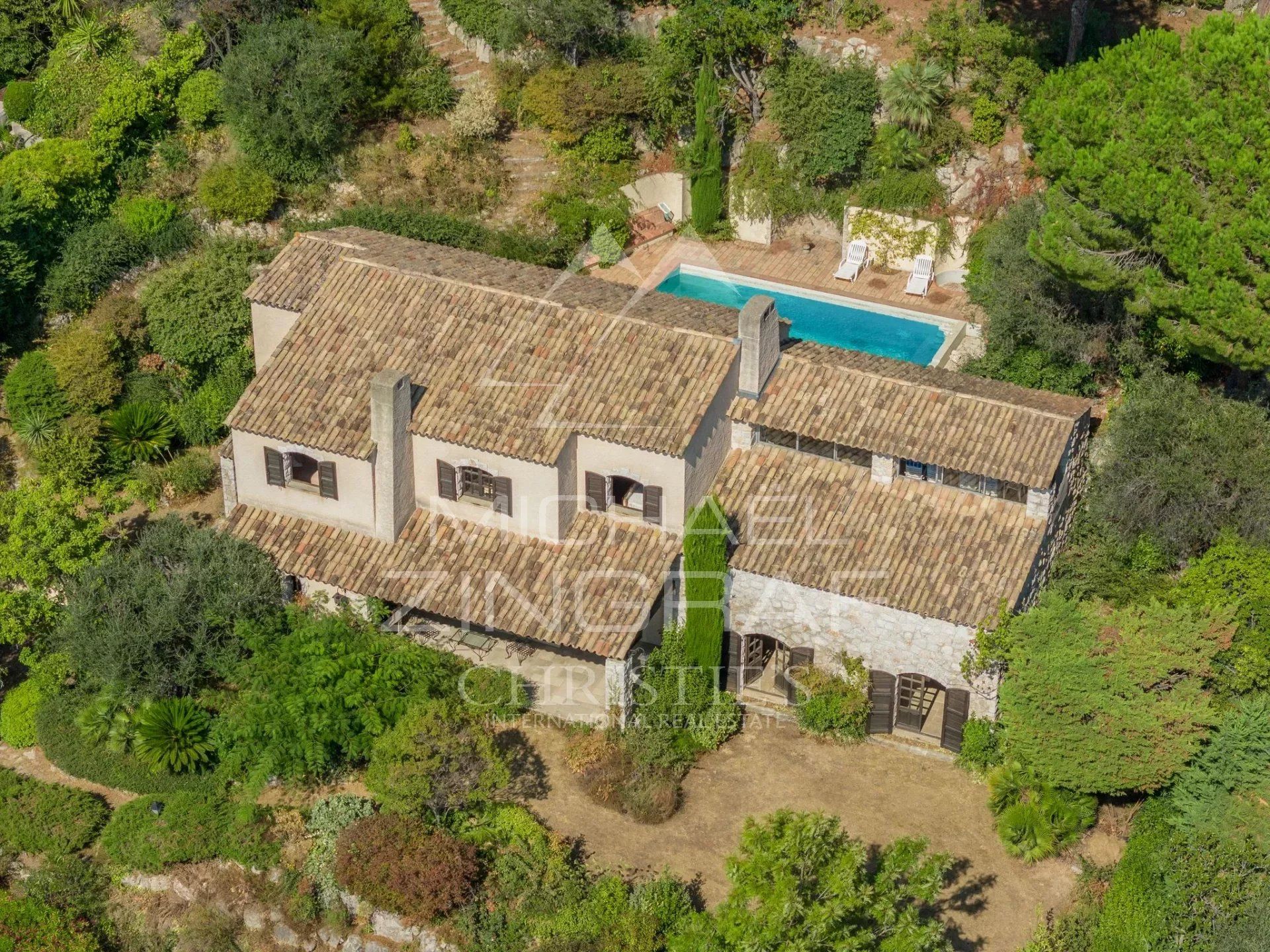 rumah dalam bagus, Provence-Alpes-Côte d'Azur 12772277