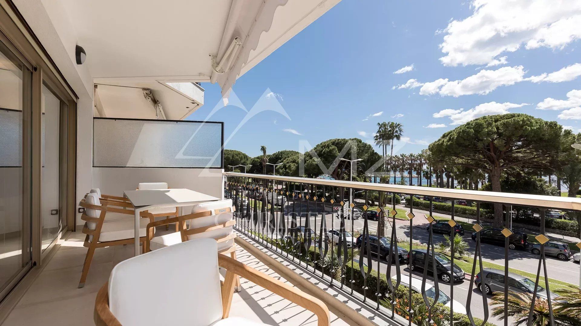 Condominium in Cannes, Alpes-Maritimes 12772280