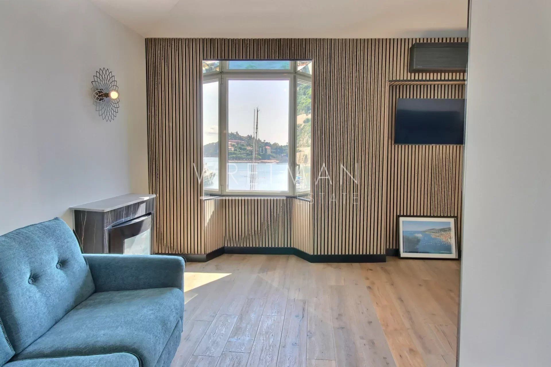 Condominium in Villefranche-sur-Mer, Provence-Alpes-Côte d'Azur 12772314