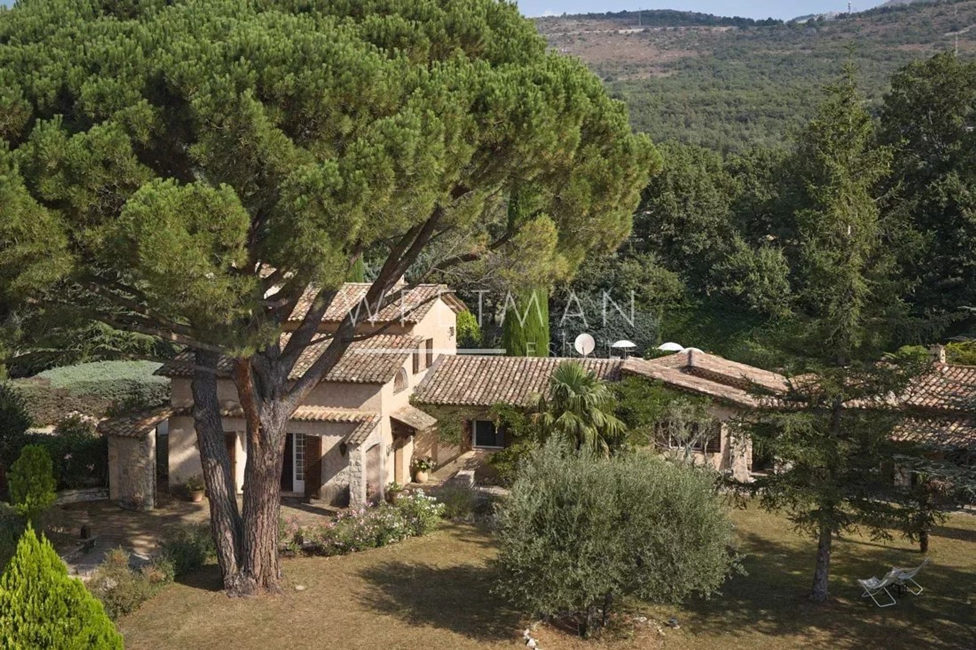 Casa nel Saint-Vallier-de-Thiey, Alpes-Maritimes 12772337