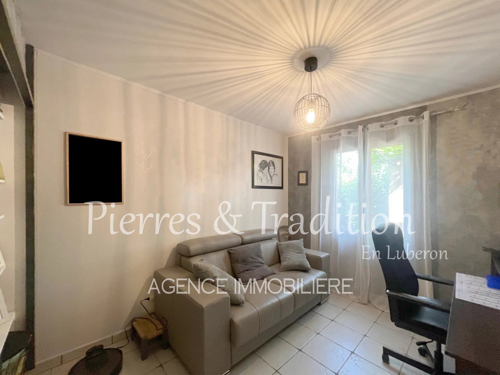 Huis in Apt, Vaucluse 12772370