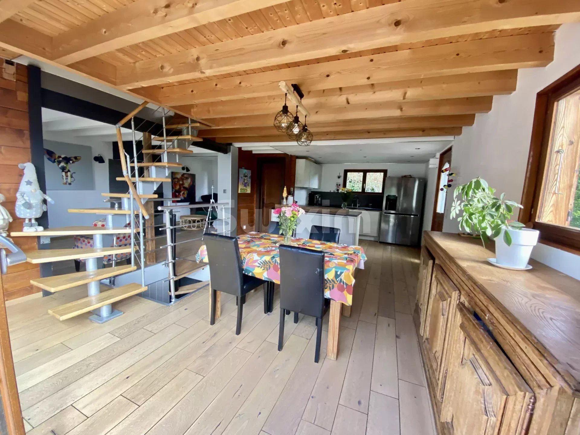 سكني في Évian-les-Bains, Haute-Savoie 12772607