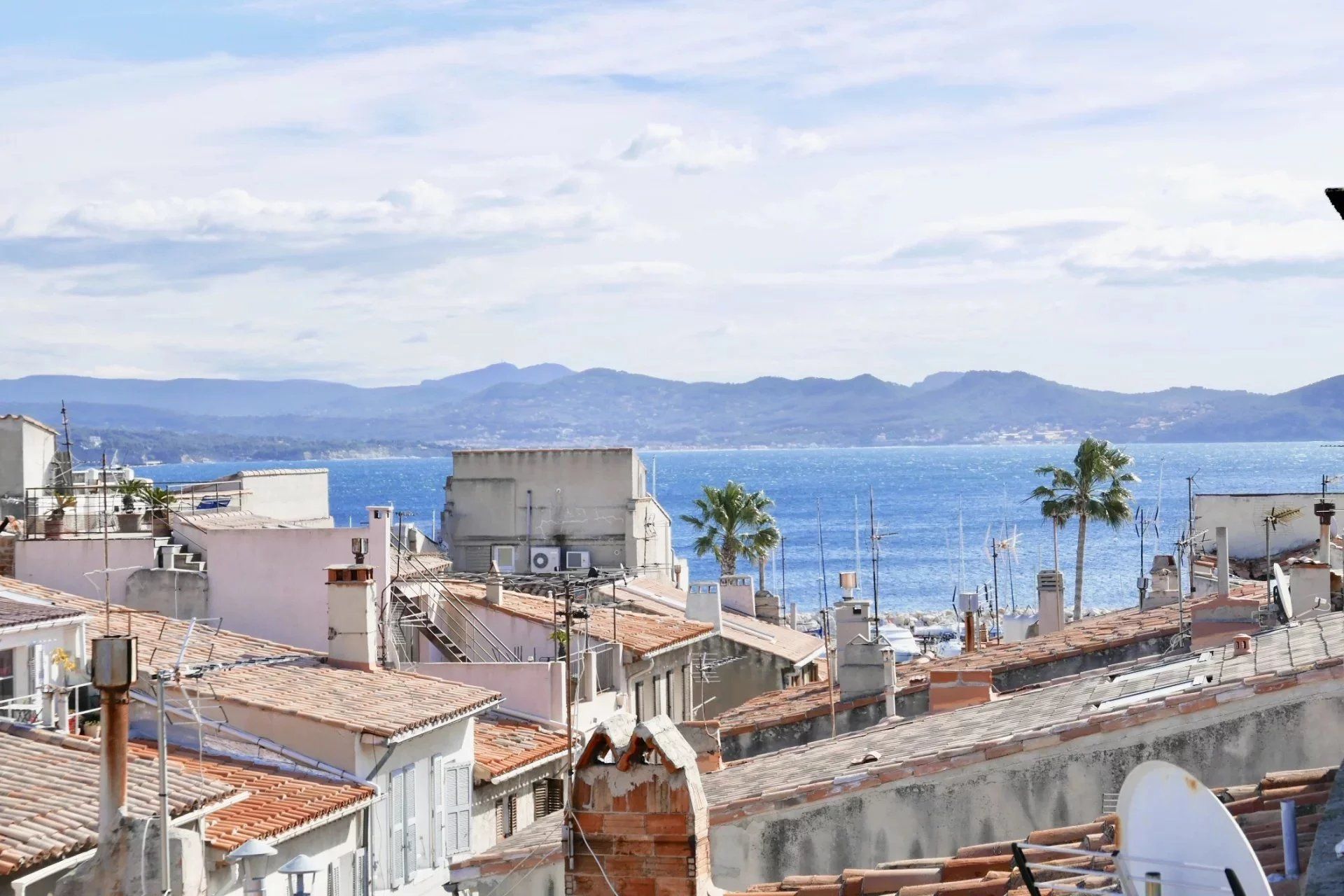 Borettslag i La Ciotat, Bouches-du-Rhône 12772740