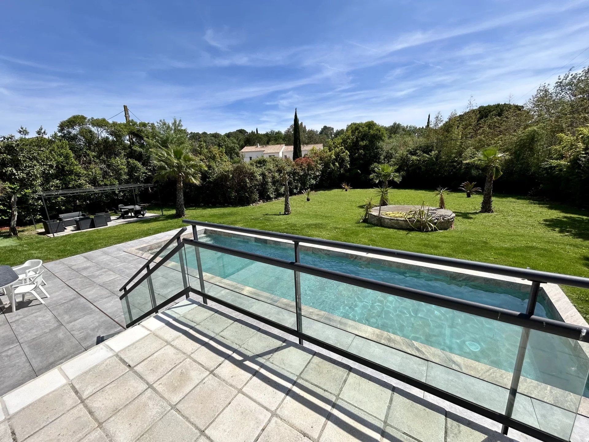 Hus i Mougins, Alpes-Maritimes 12772745