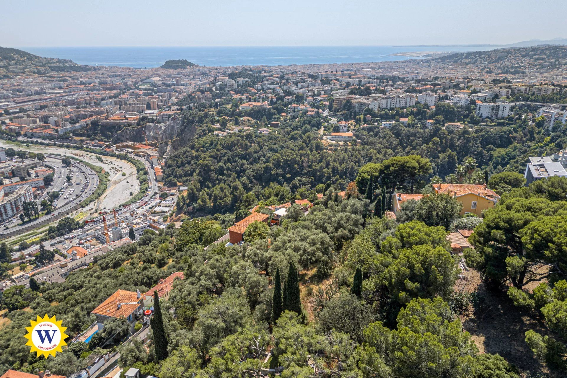 Maa sisään Nice, Provence-Alpes-Cote d'Azur 12772797