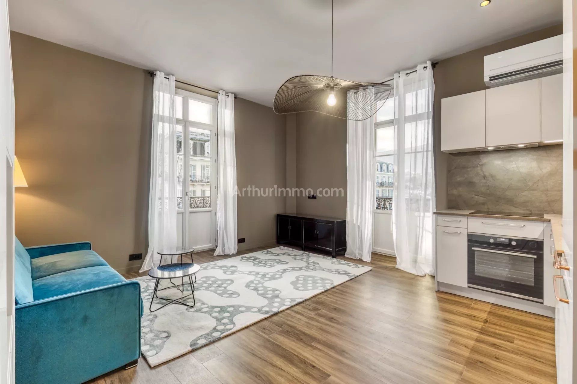 Condominio en Aix-les-Bains, Savoie 12772927