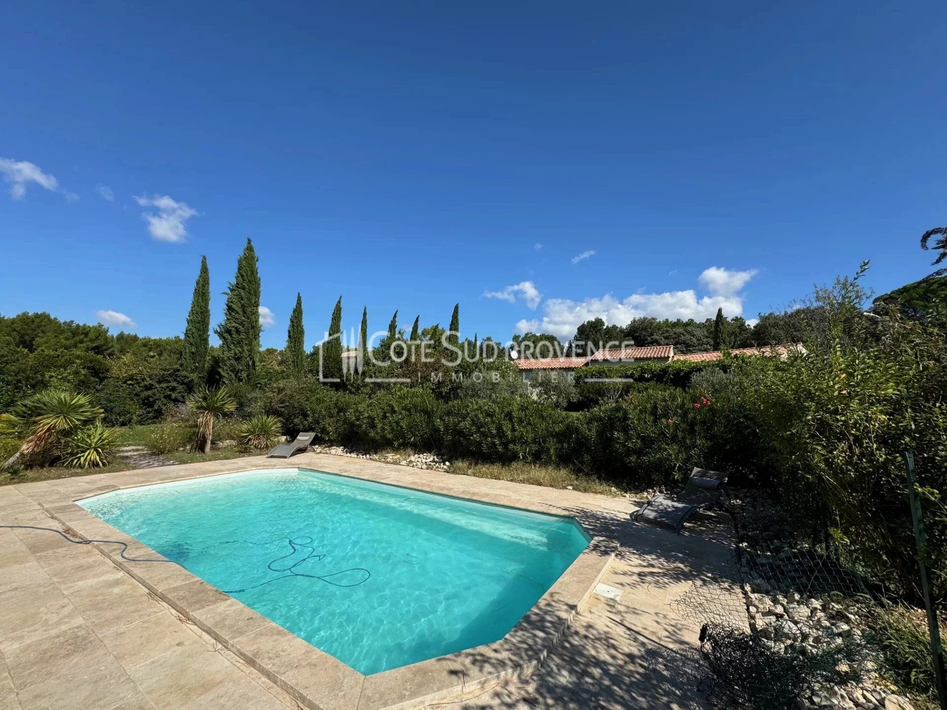 Hus i Mazan, Provence-Alpes-Cote d'Azur 12773011