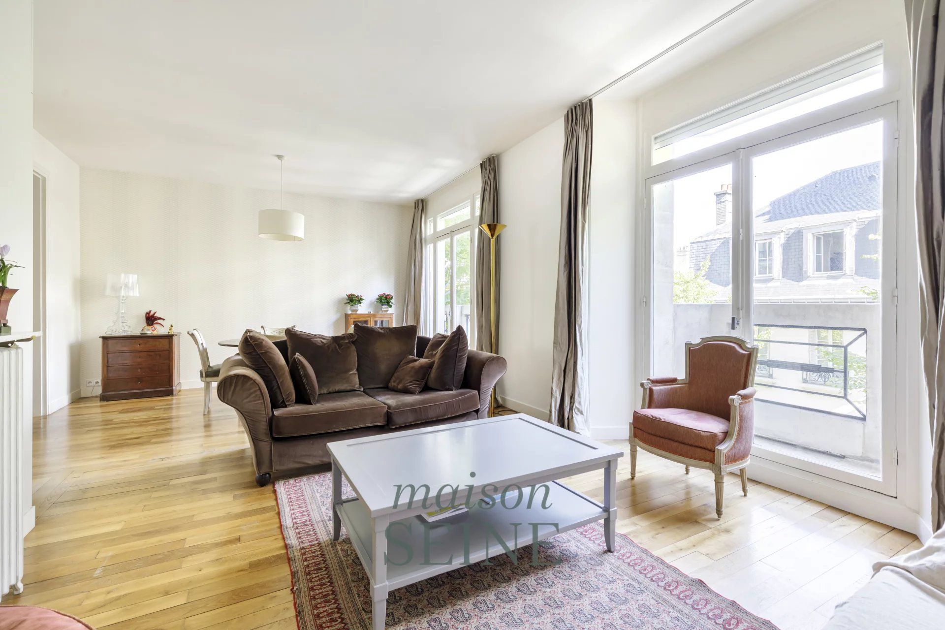 Residenziale nel Neuilly-sur-Seine, Hauts-de-Seine 12773117