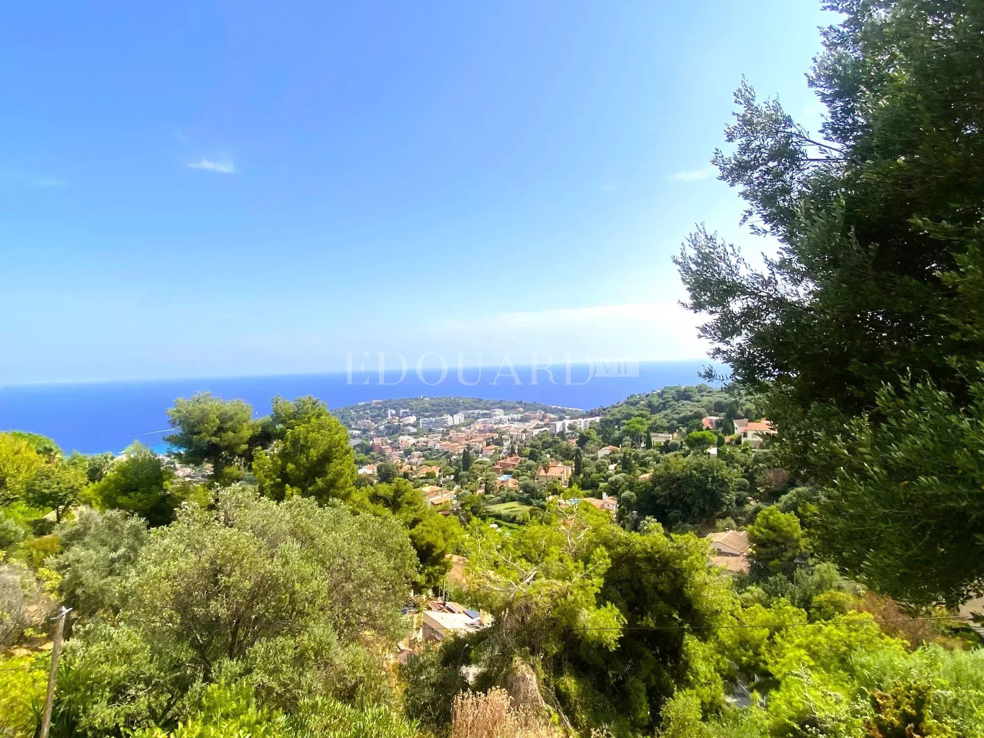 Eigentumswohnung im Roquebrune-Cap-Martin, Alpes-Maritimes 12773320