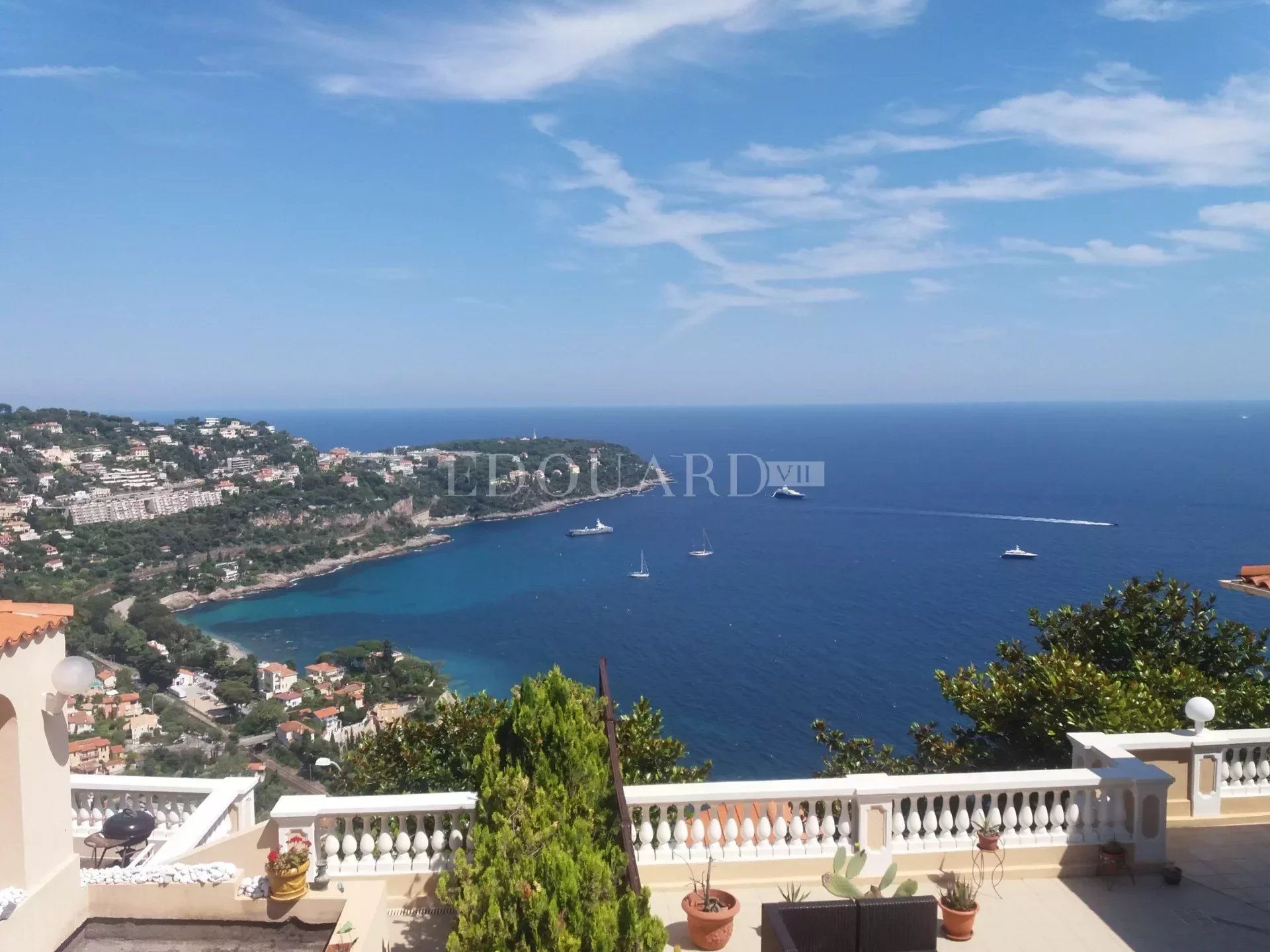 Condominio nel Roquebrune-Cap-Martin, Alpes-Maritimes 12773329