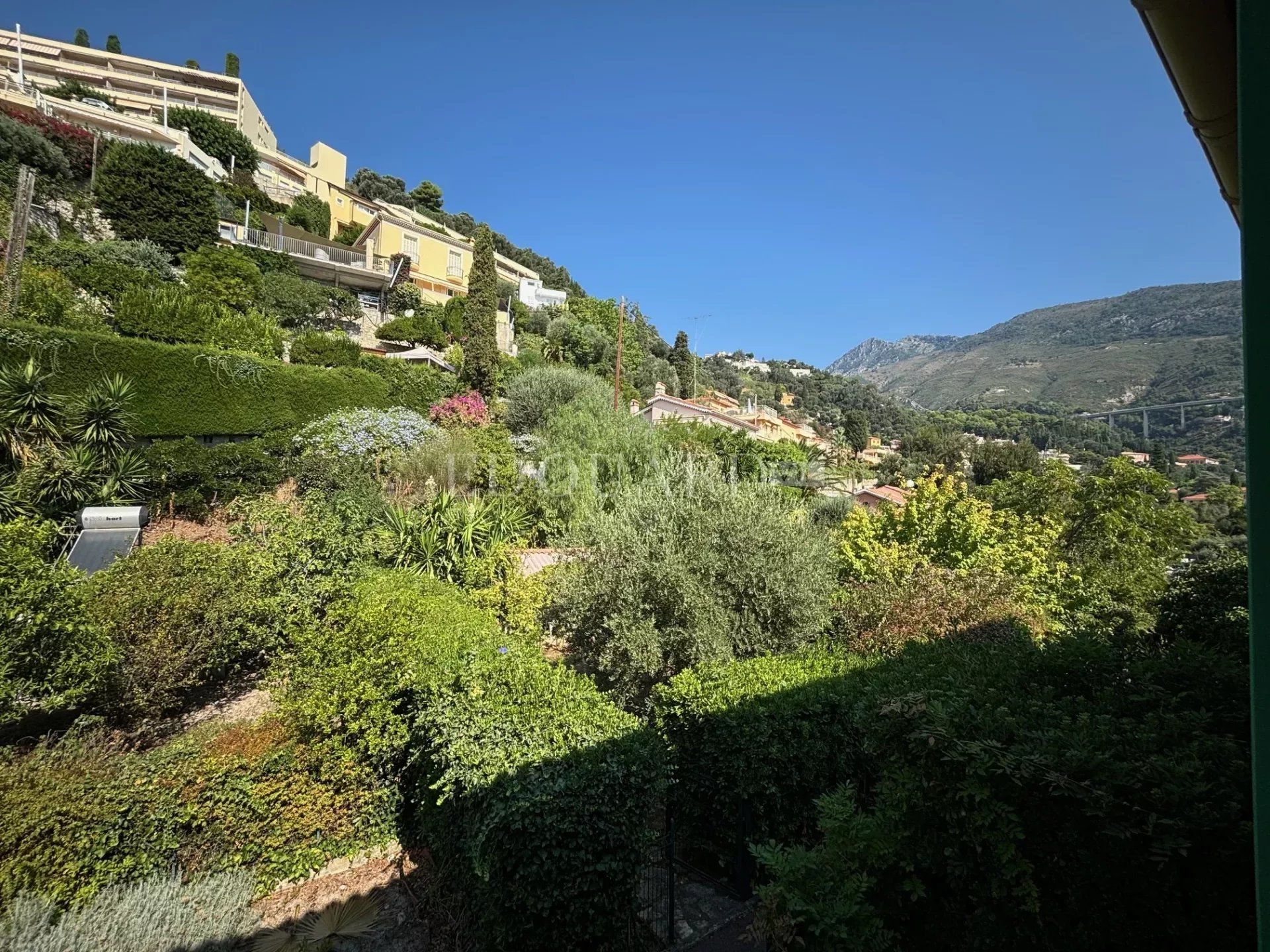 rumah dalam Menton, Alpes-Maritimes 12773330