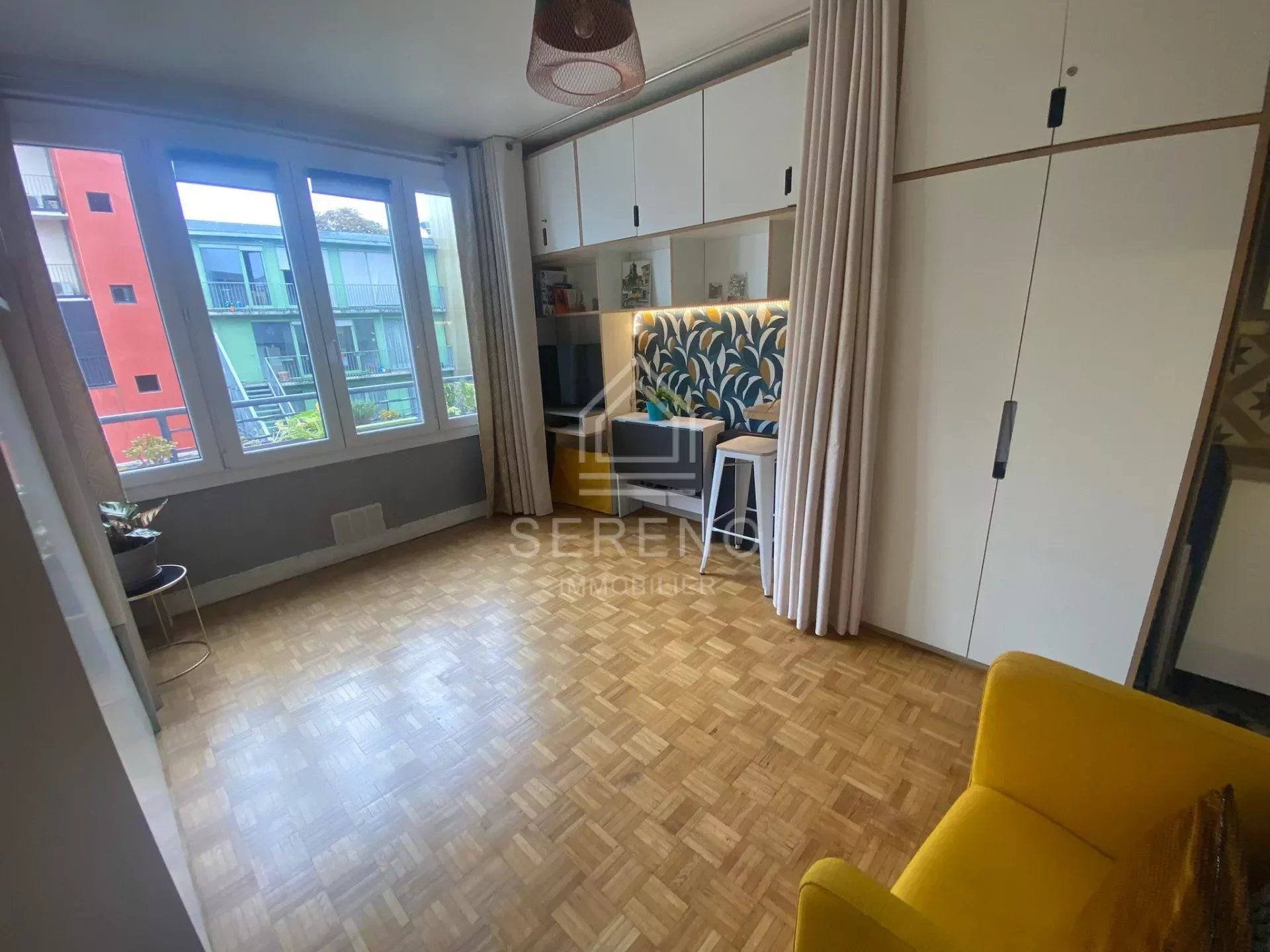 Condominio en Montreuil, Seine-Saint-Denis 12773522