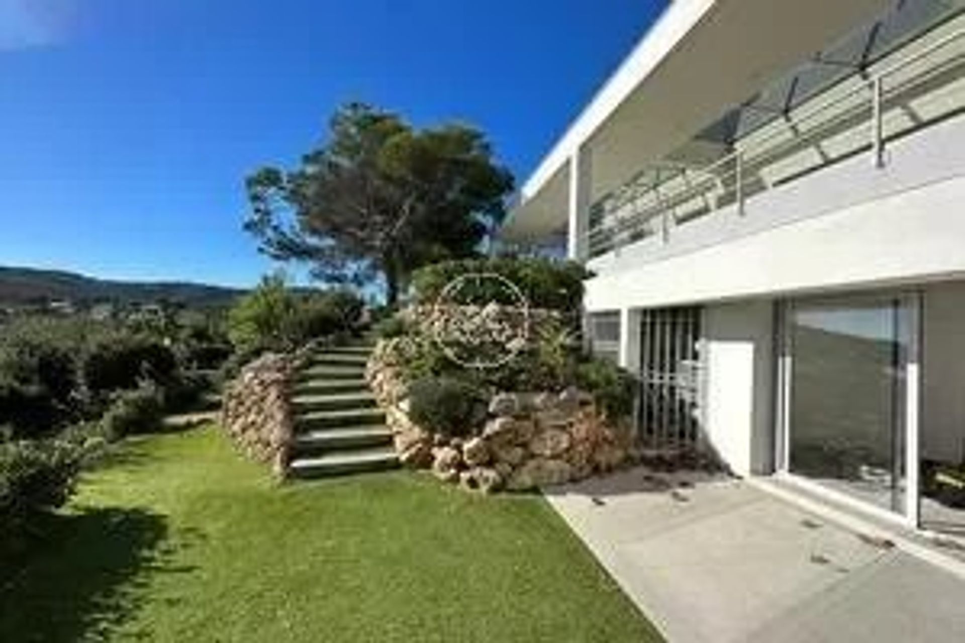 Hus i Frejus, Provence-Alpes-Cote d'Azur 12773563