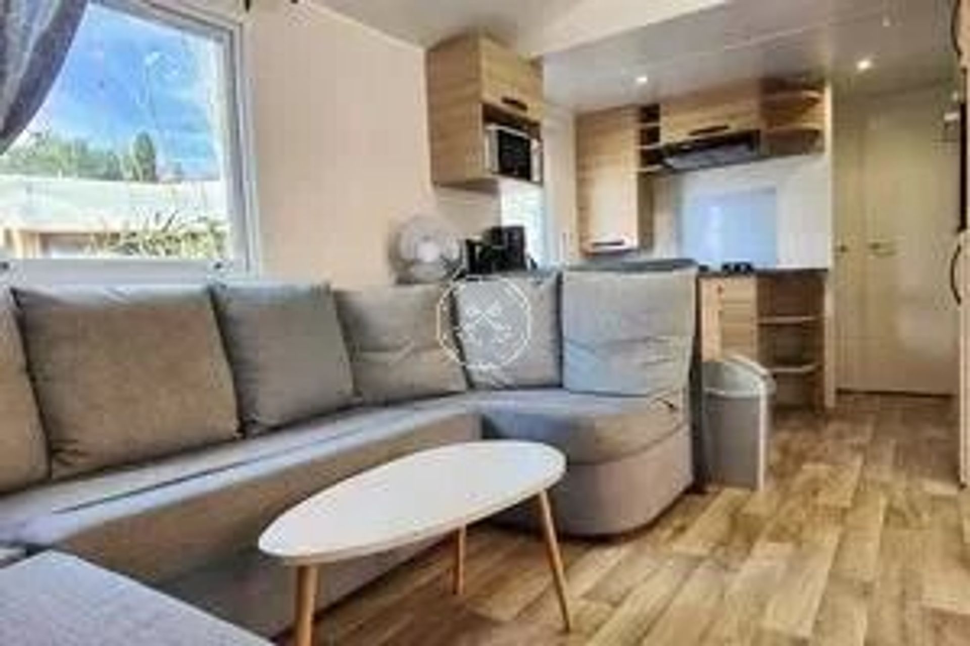 Condominium dans Fréjus, Provence-Alpes-Côte d'Azur 12773564