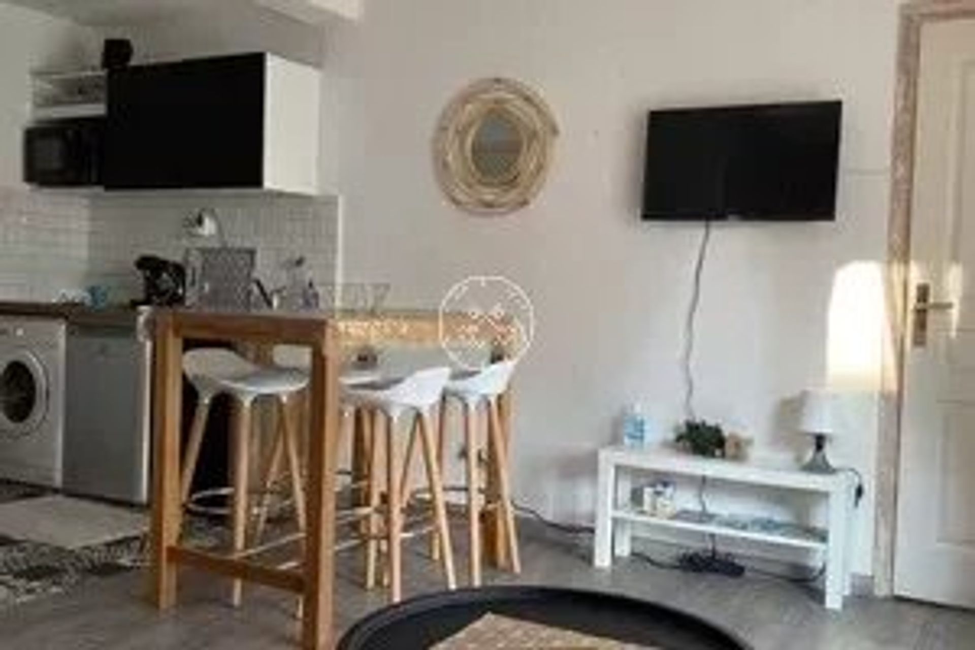 Condominium dans Fréjus, Provence-Alpes-Côte d'Azur 12773586