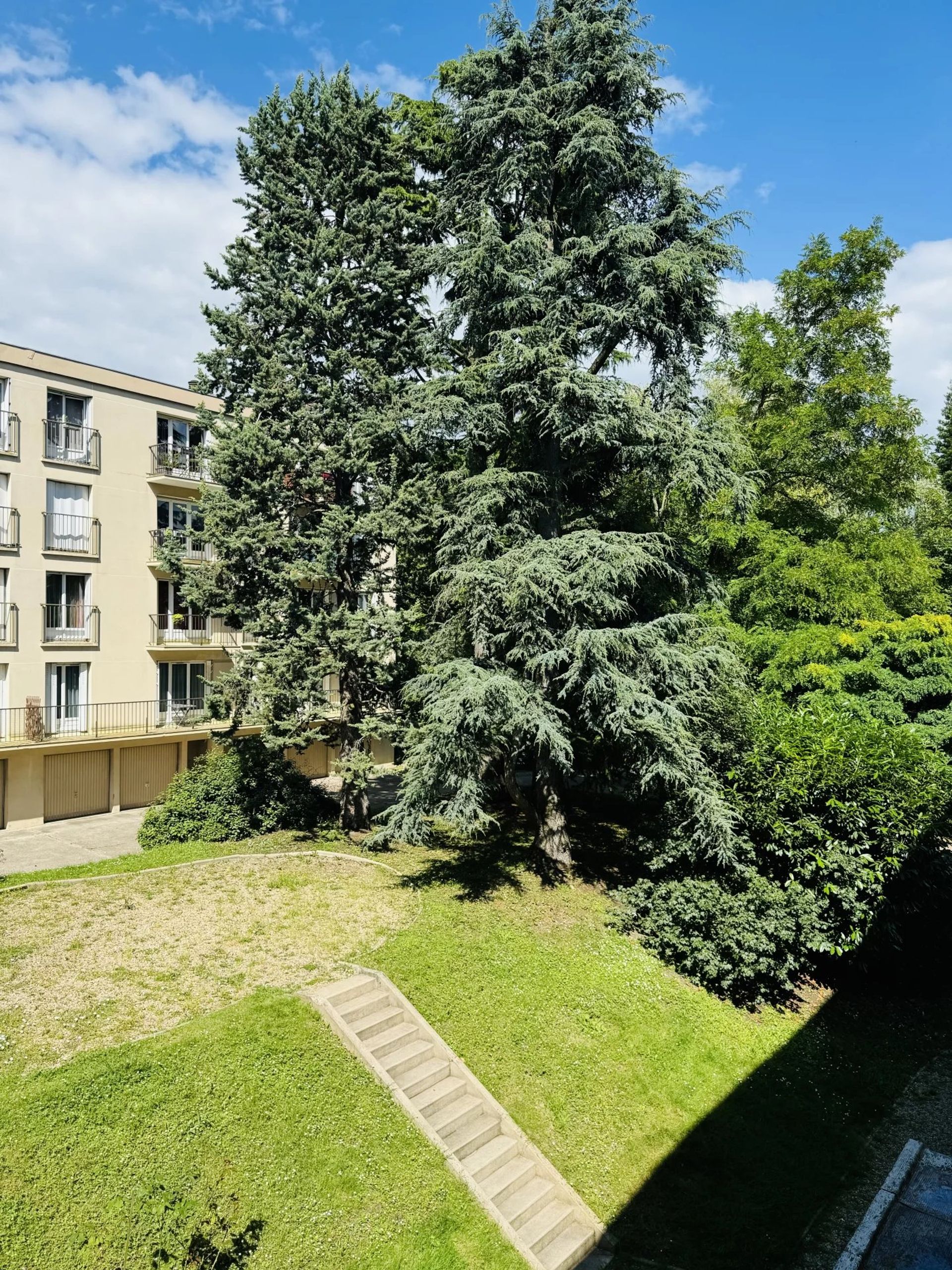 Eigentumswohnung im Gagny, Seine-Saint-Denis 12773587