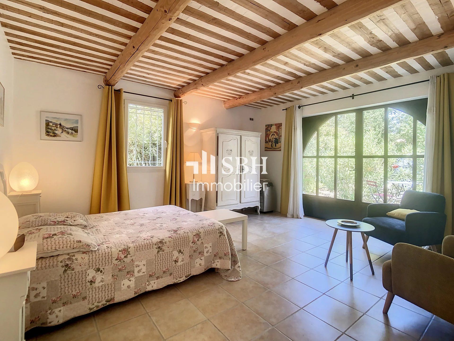 Hus i L'Isle-sur-la-Sorgue, Vaucluse 12773633