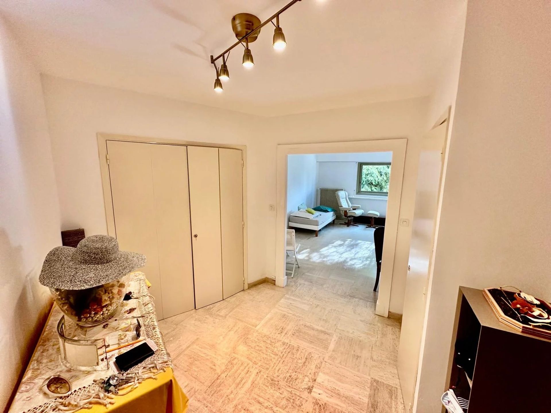 Osakehuoneisto sisään Cannes, Provence-Alpes-Cote d'Azur 12773661