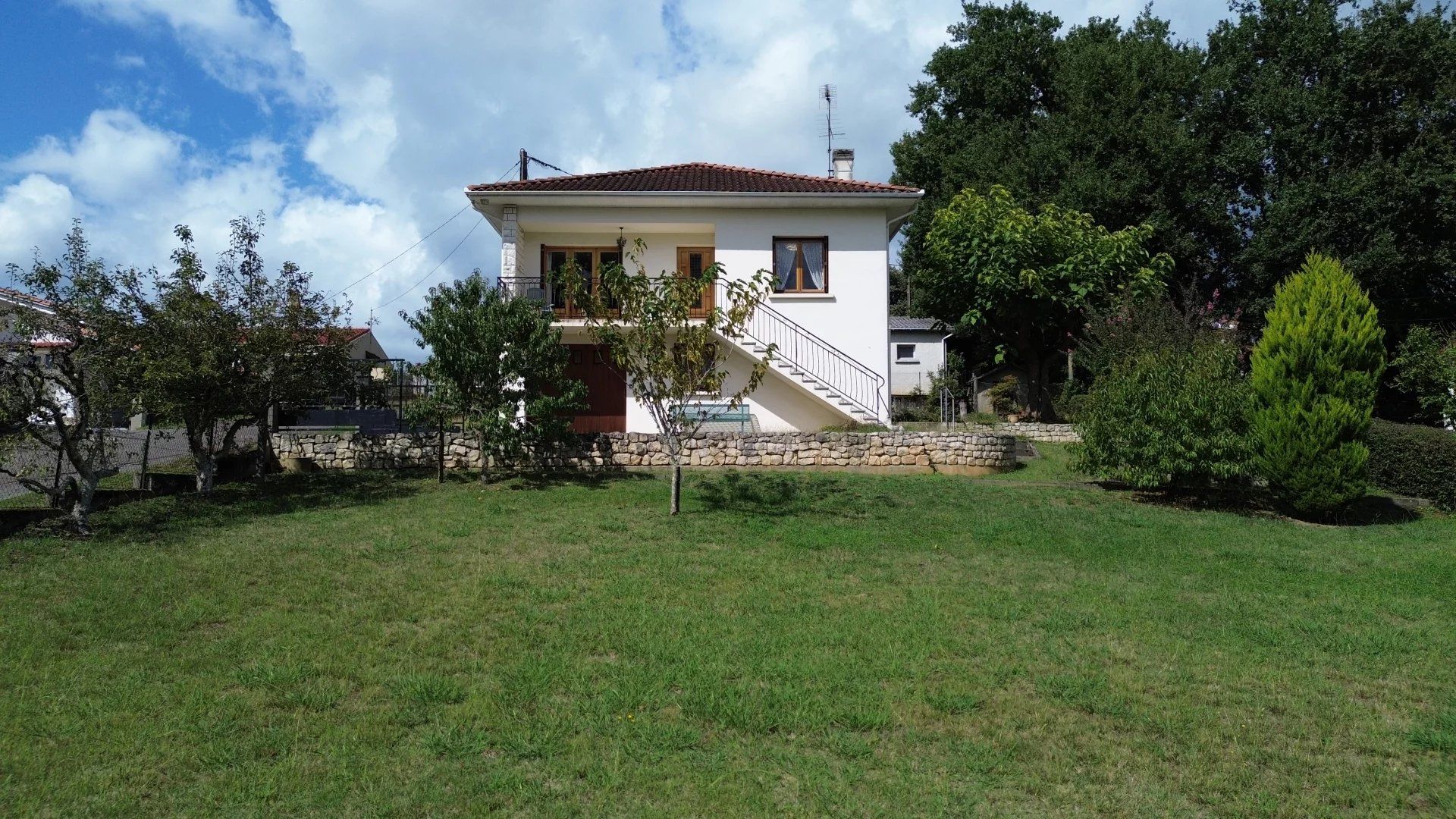 rumah dalam Nogaro, Occitanie 12773671