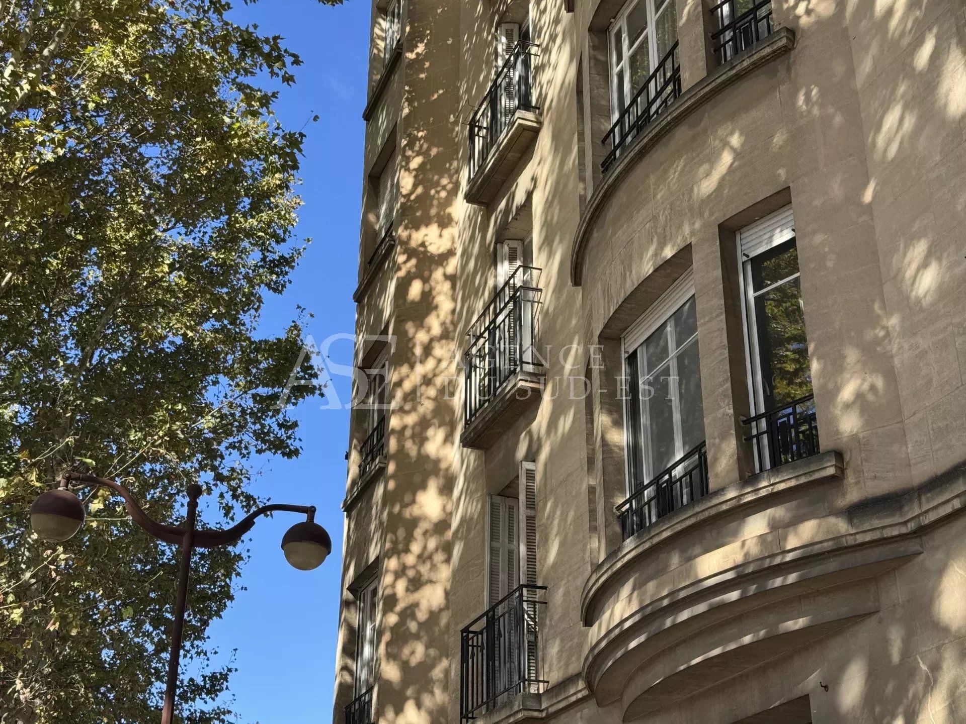 Condominium dans Aix en Provence, Provence-Alpes-Côte d'Azur 12773676