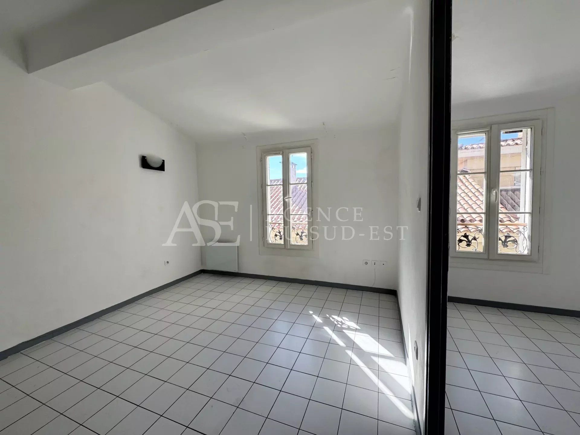 Condominium in Aix-en-Provence, Bouches-du-Rhône 12773683