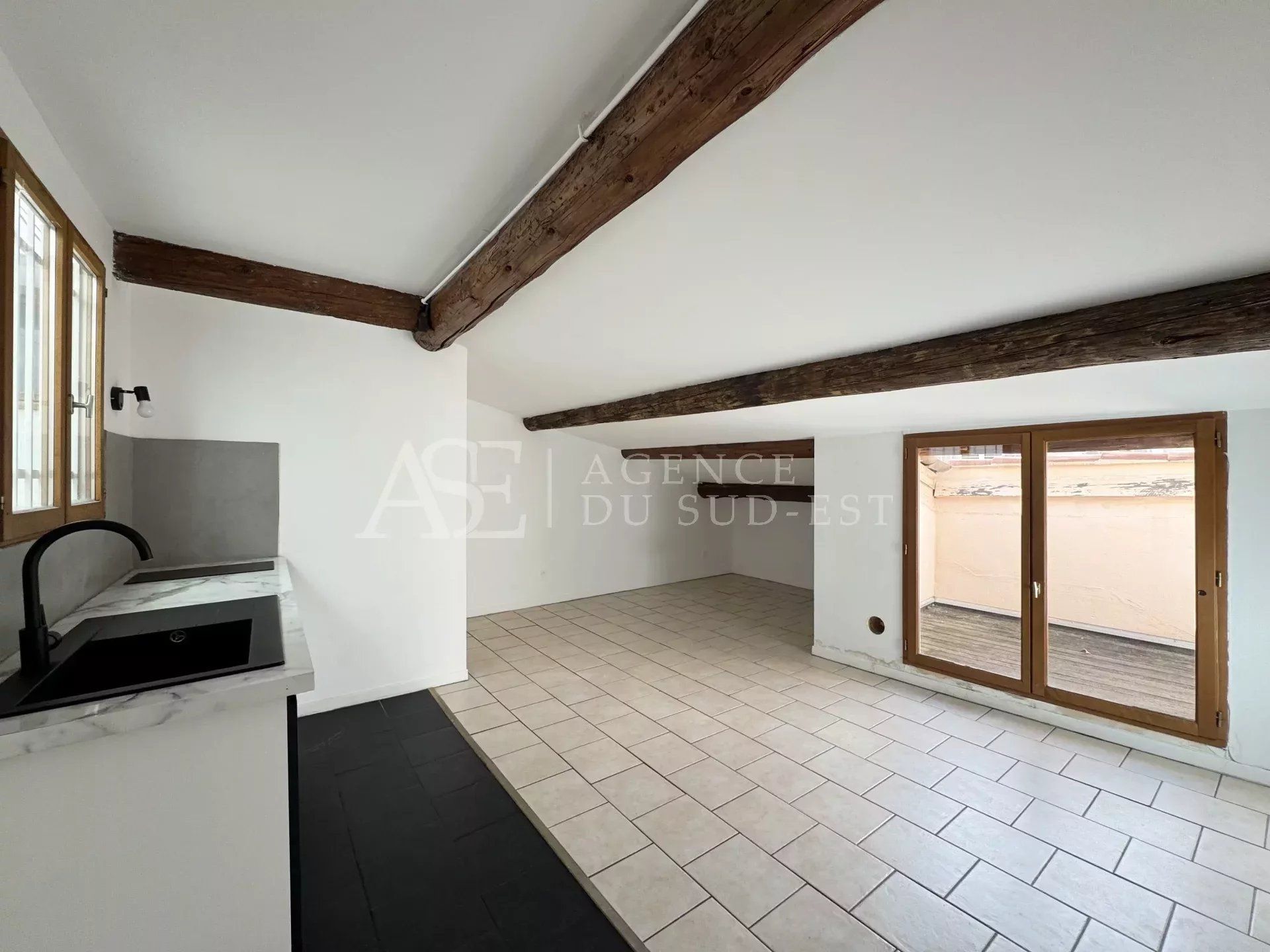 Condominium dans Aix en Provence, Provence-Alpes-Côte d'Azur 12773694