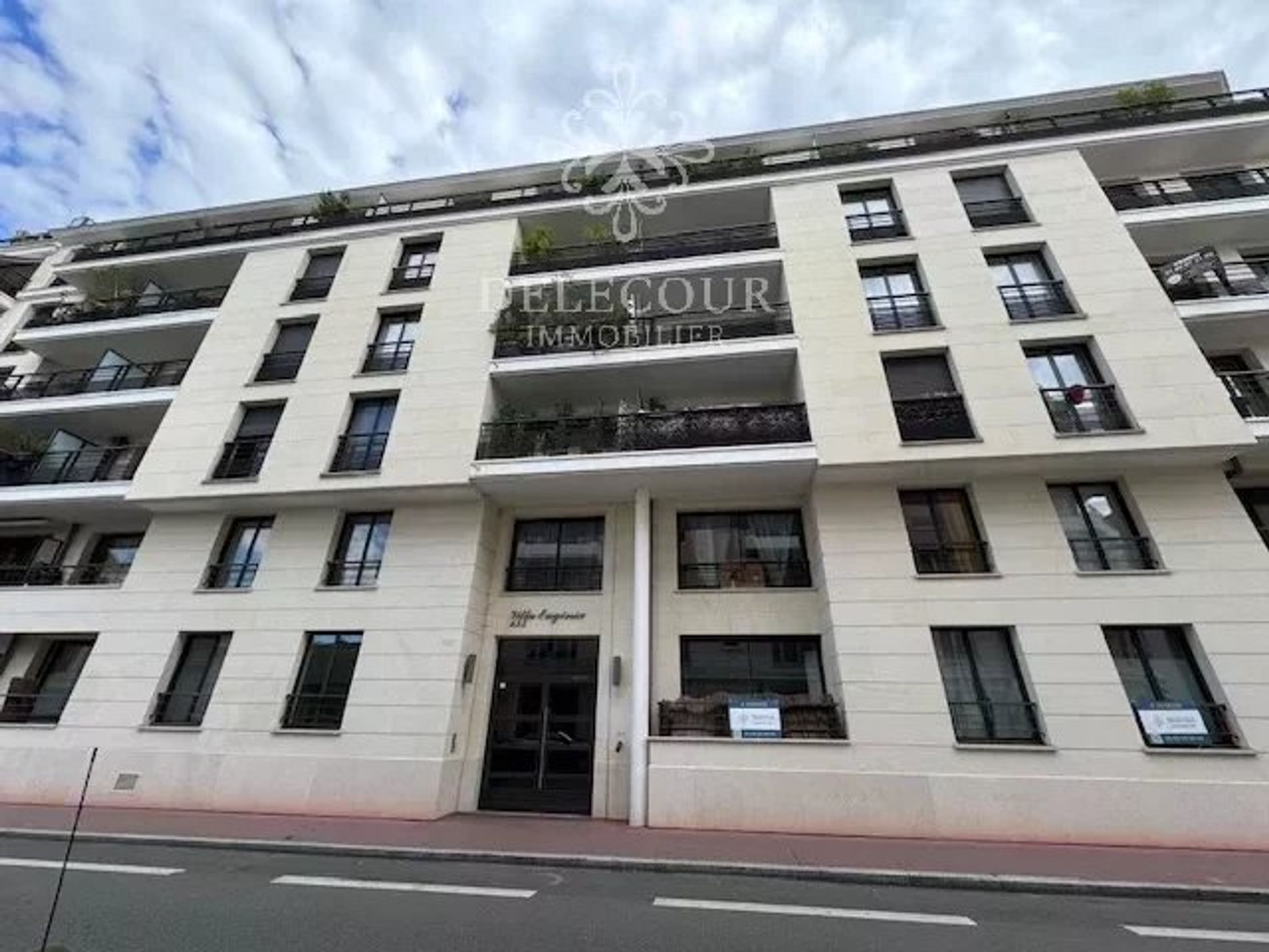 Condominio en Montrouge, Hauts-de-Seine 12773937