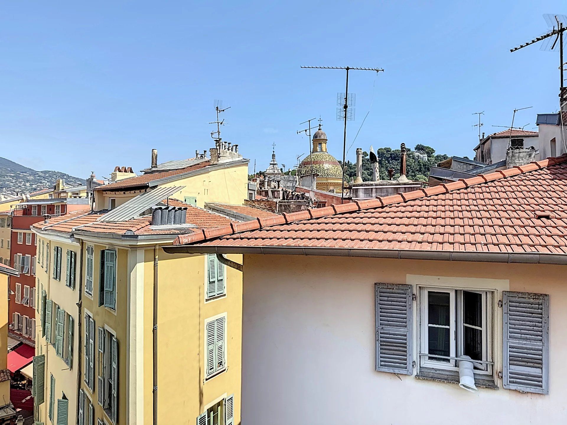 Residential in Nice, Alpes-Maritimes 12773945