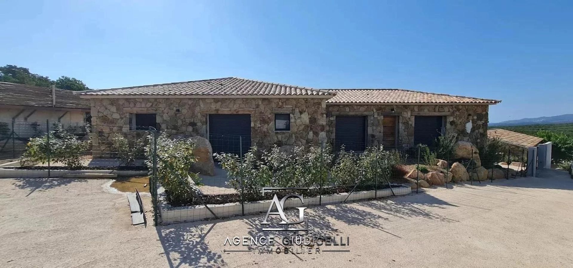 Casa nel Pertuis, Provence-Alpes-Cote d'Azur 12774007