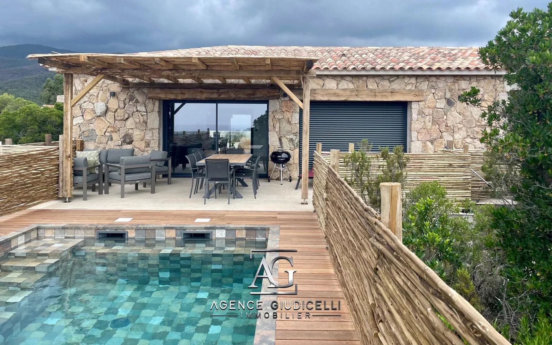 Casa nel Pertuis, Provence-Alpes-Cote d'Azur 12774007