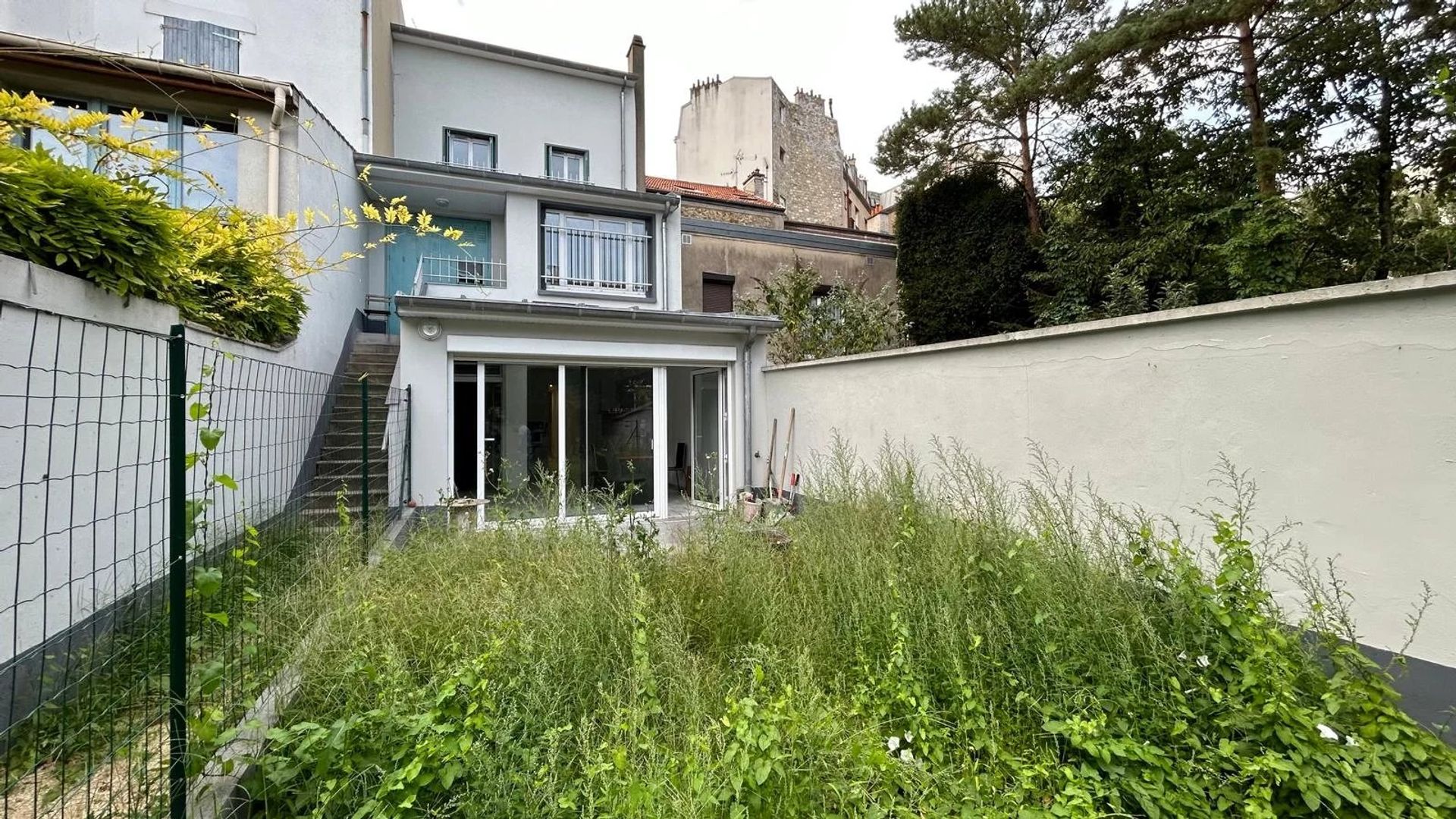 Inny w Rosny-sous-Bois, Seine-Saint-Denis 12774211