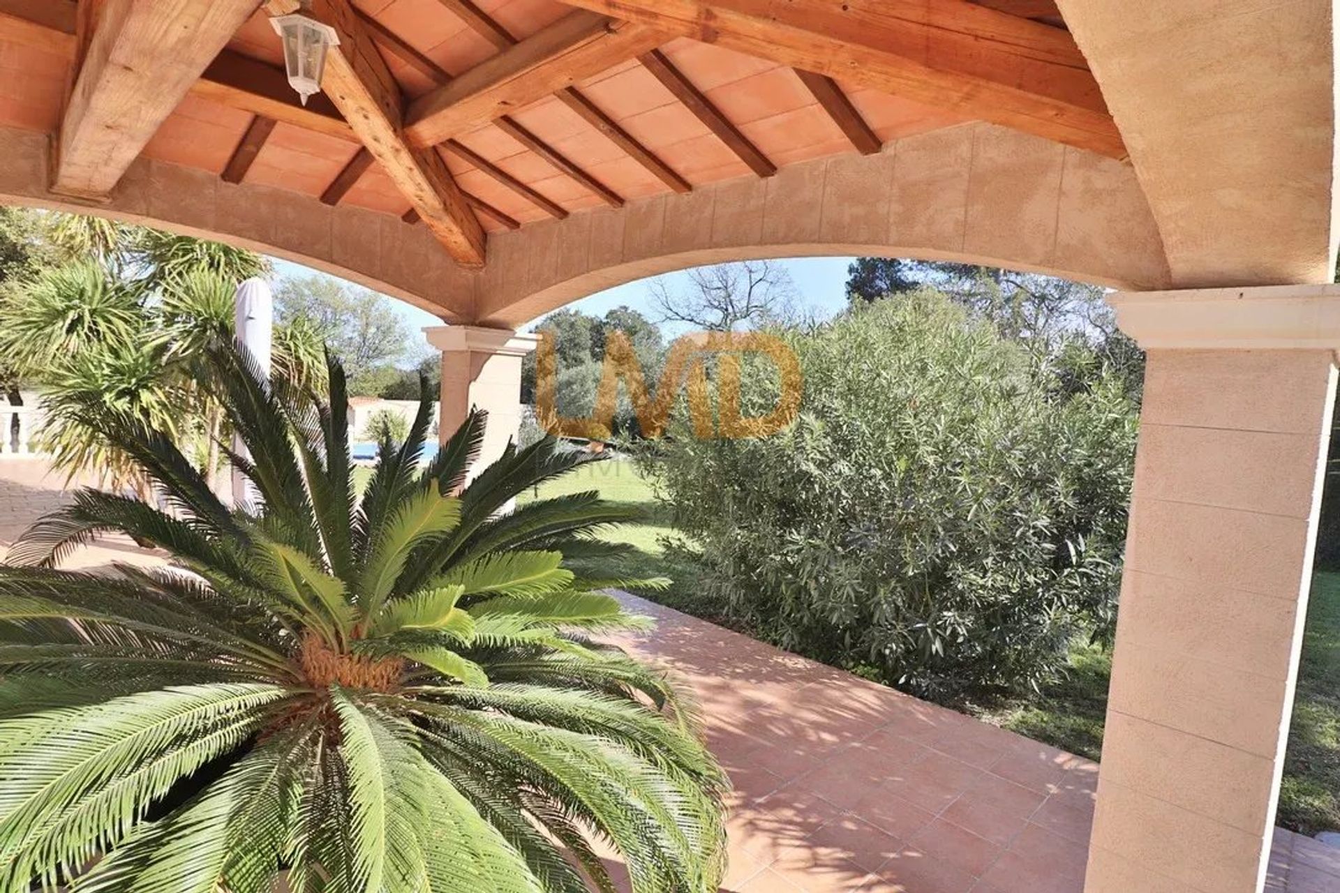 سكني في Saint-Maximin-la-Sainte-Baume, Var 12774219