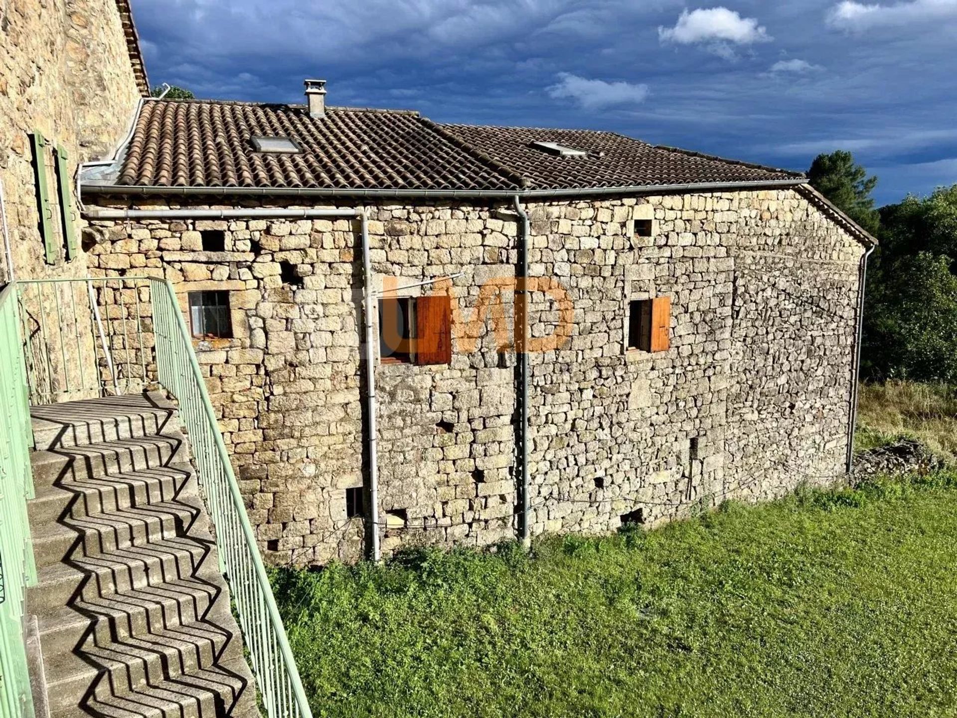 Hus i Rosières, Ardèche 12774335