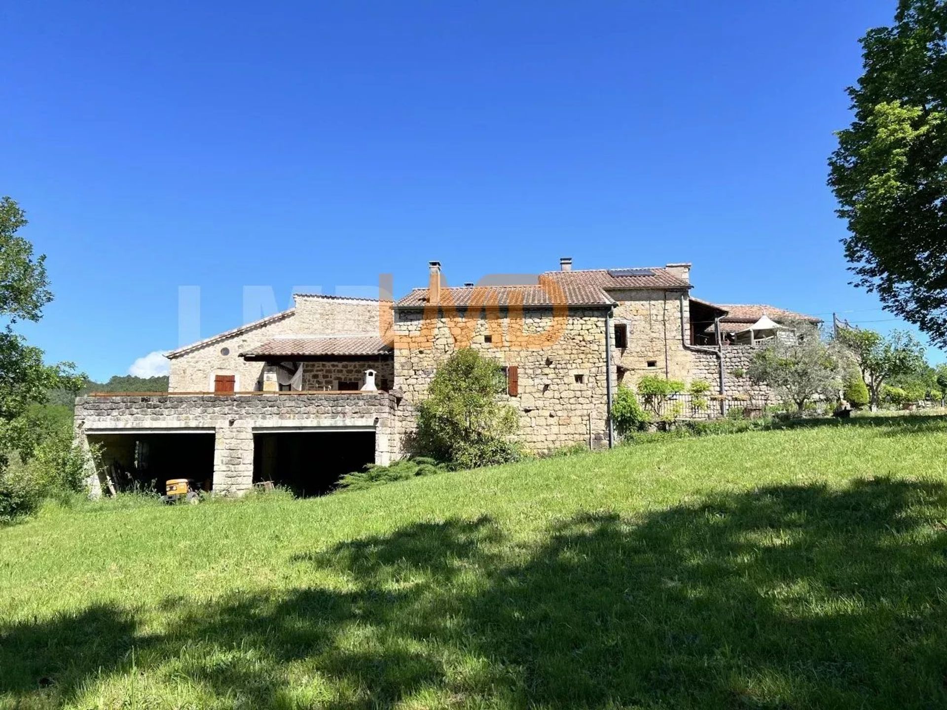 Hus i Rosières, Ardèche 12774335