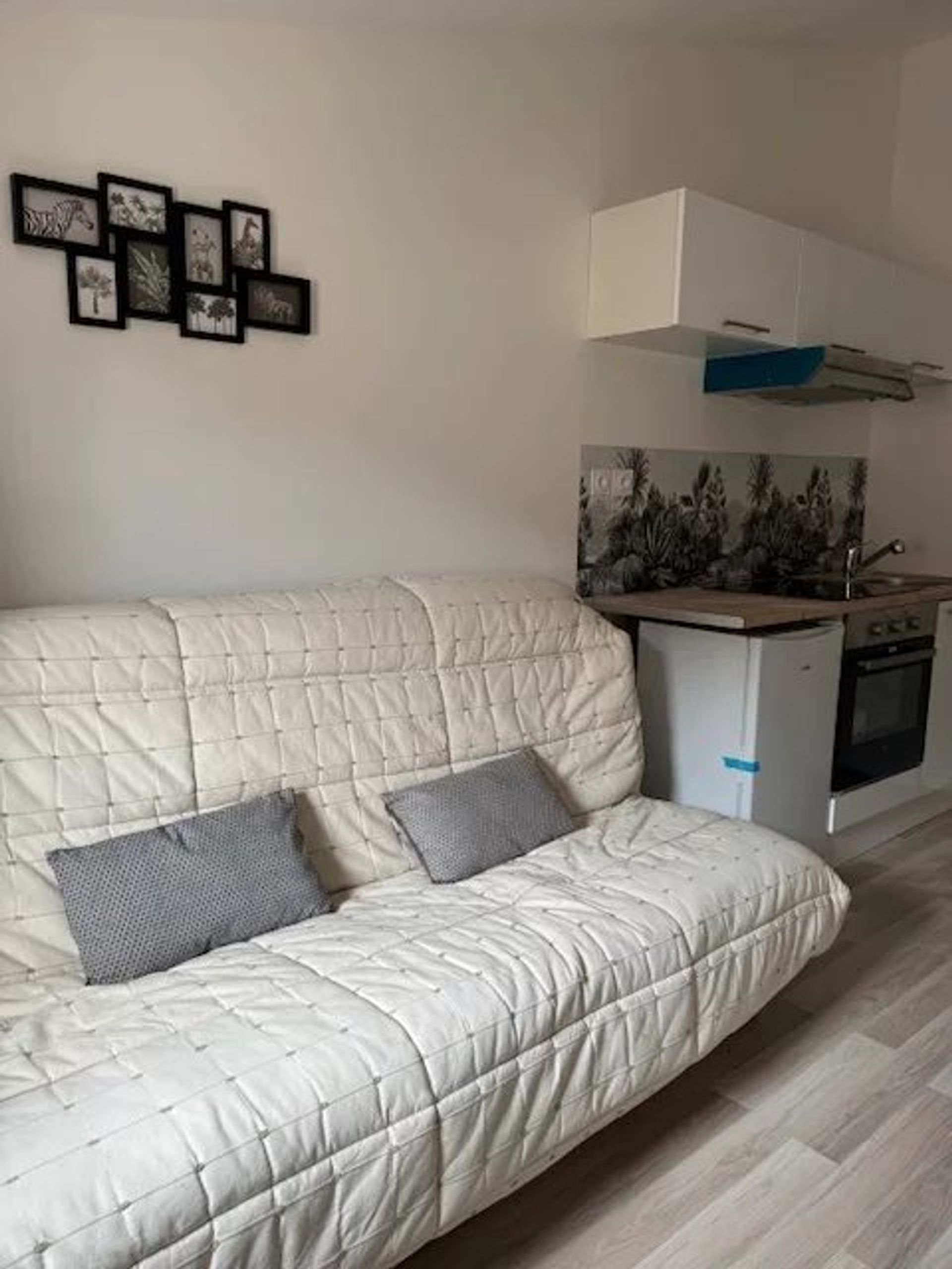 Osakehuoneisto sisään Draguignan, Provence-Alpes-Cote d'Azur 12774554