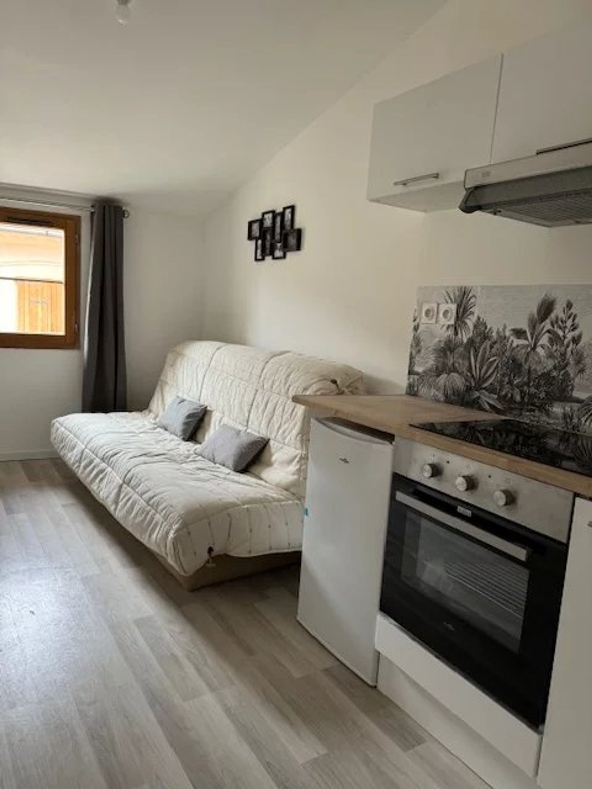 Osakehuoneisto sisään Draguignan, Provence-Alpes-Cote d'Azur 12774554