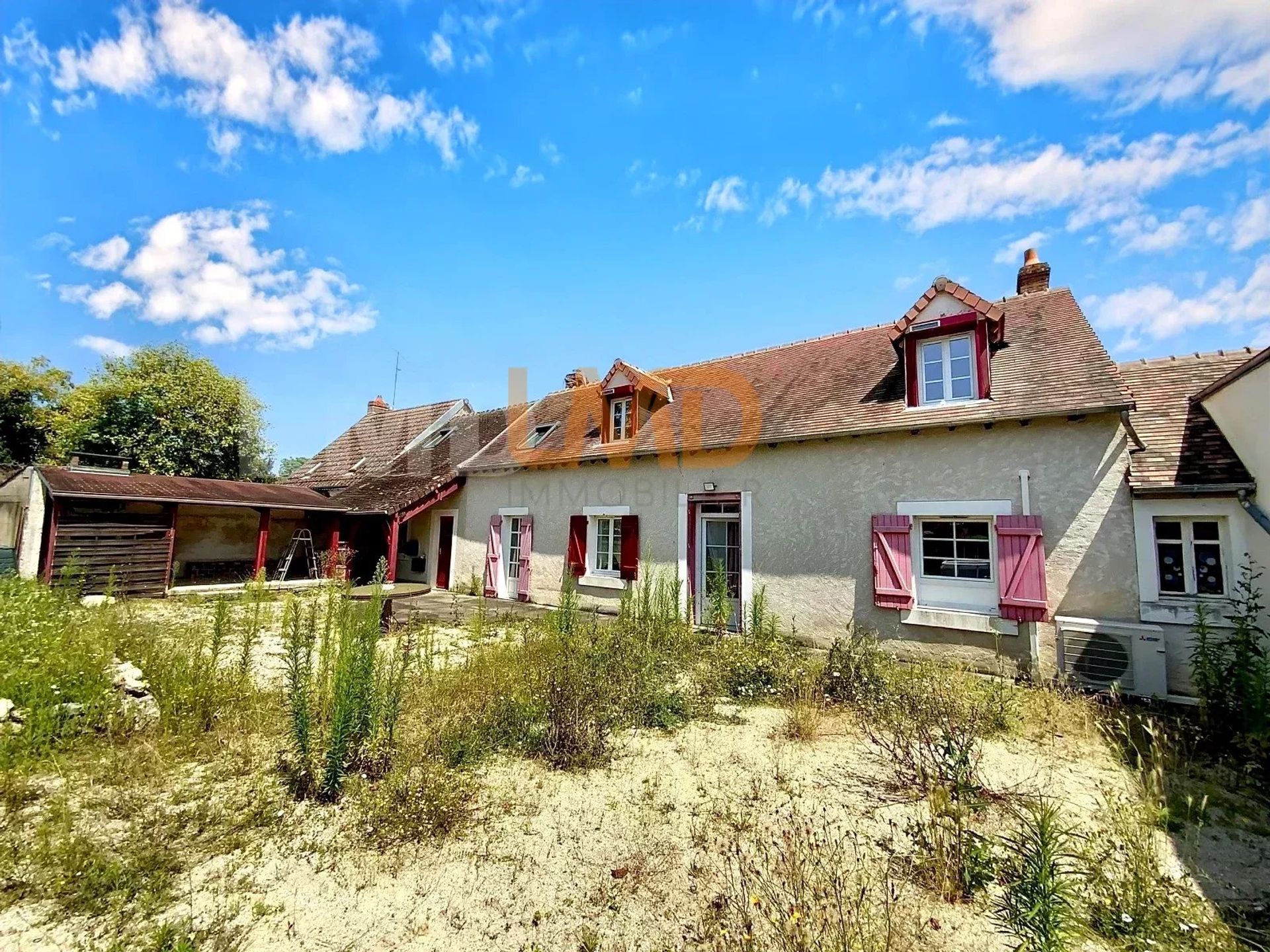 House in Ciron, Indre 12774787