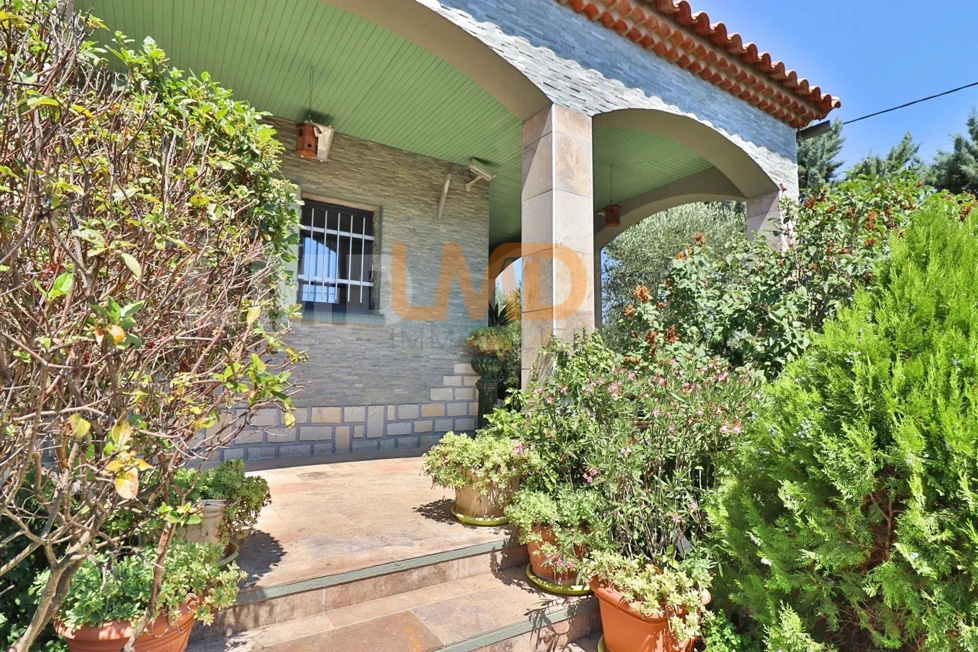 casa en Brue-Auriac, Var 12774902