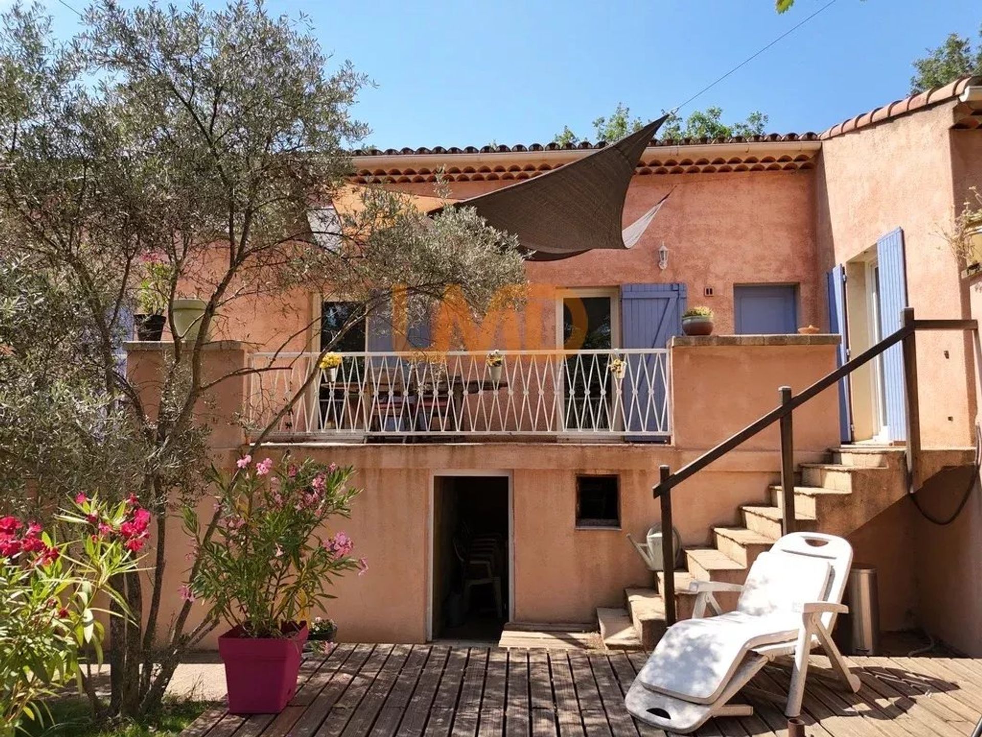 loger dans Saint-Maximin-la-Sainte-Baume, Provence-Alpes-Côte d'Azur 12774906