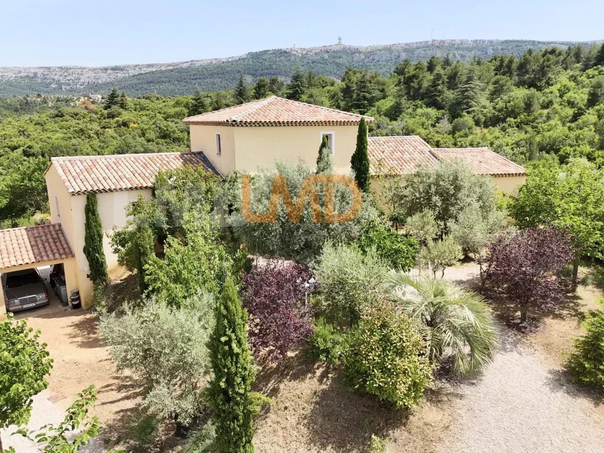 loger dans Plan-d'Aups-Sainte-Baume, Var 12775078