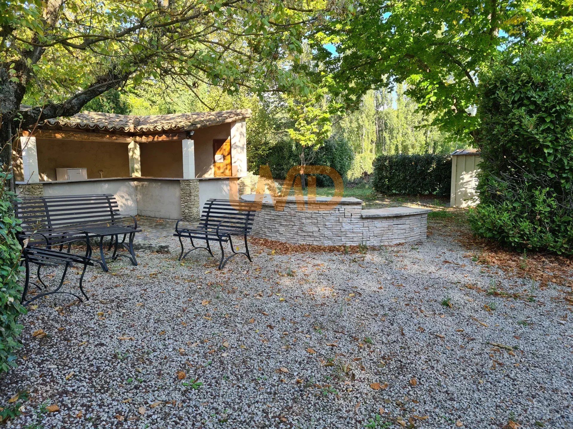 Condominium in Sint-Didier, Provence-Alpes-Côte d'Azur 12775184