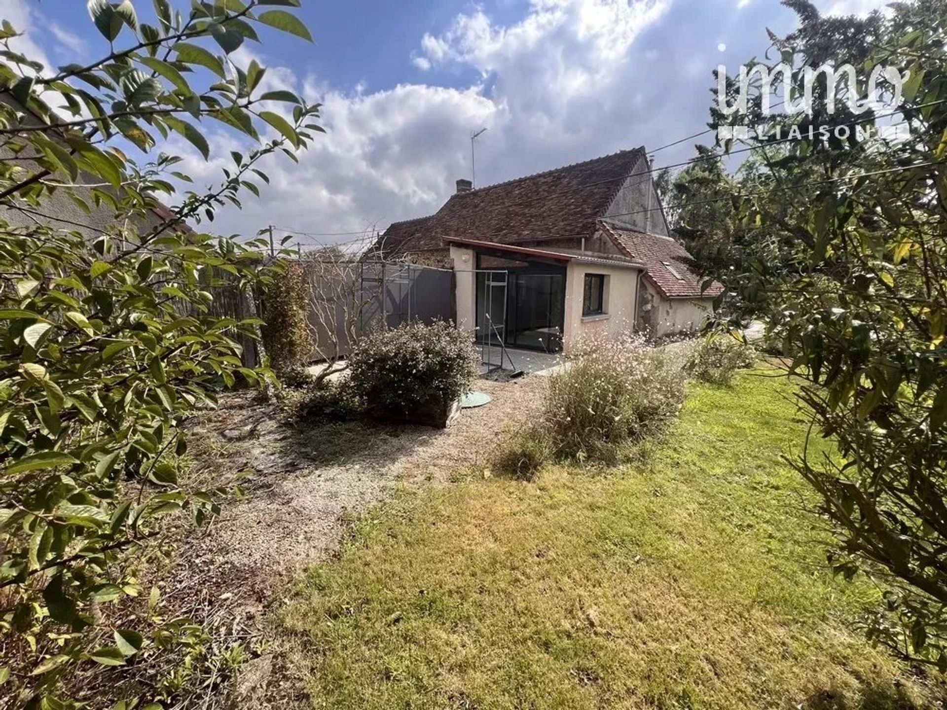 Huis in La Chapelle-Encherie, Centrum-Val de Loire 12775319