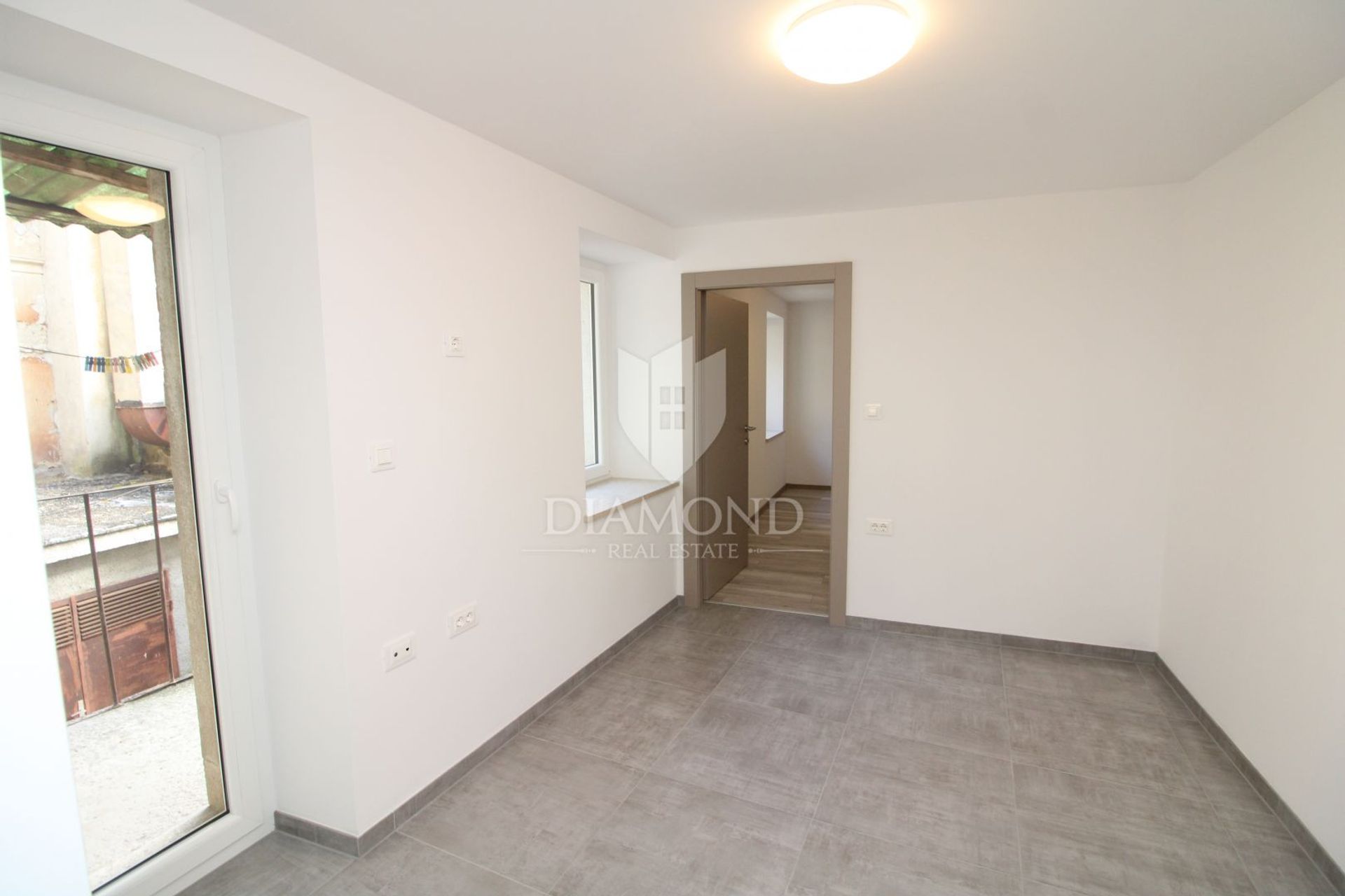 Condominio en Pazín, Istarska Županija 12775519