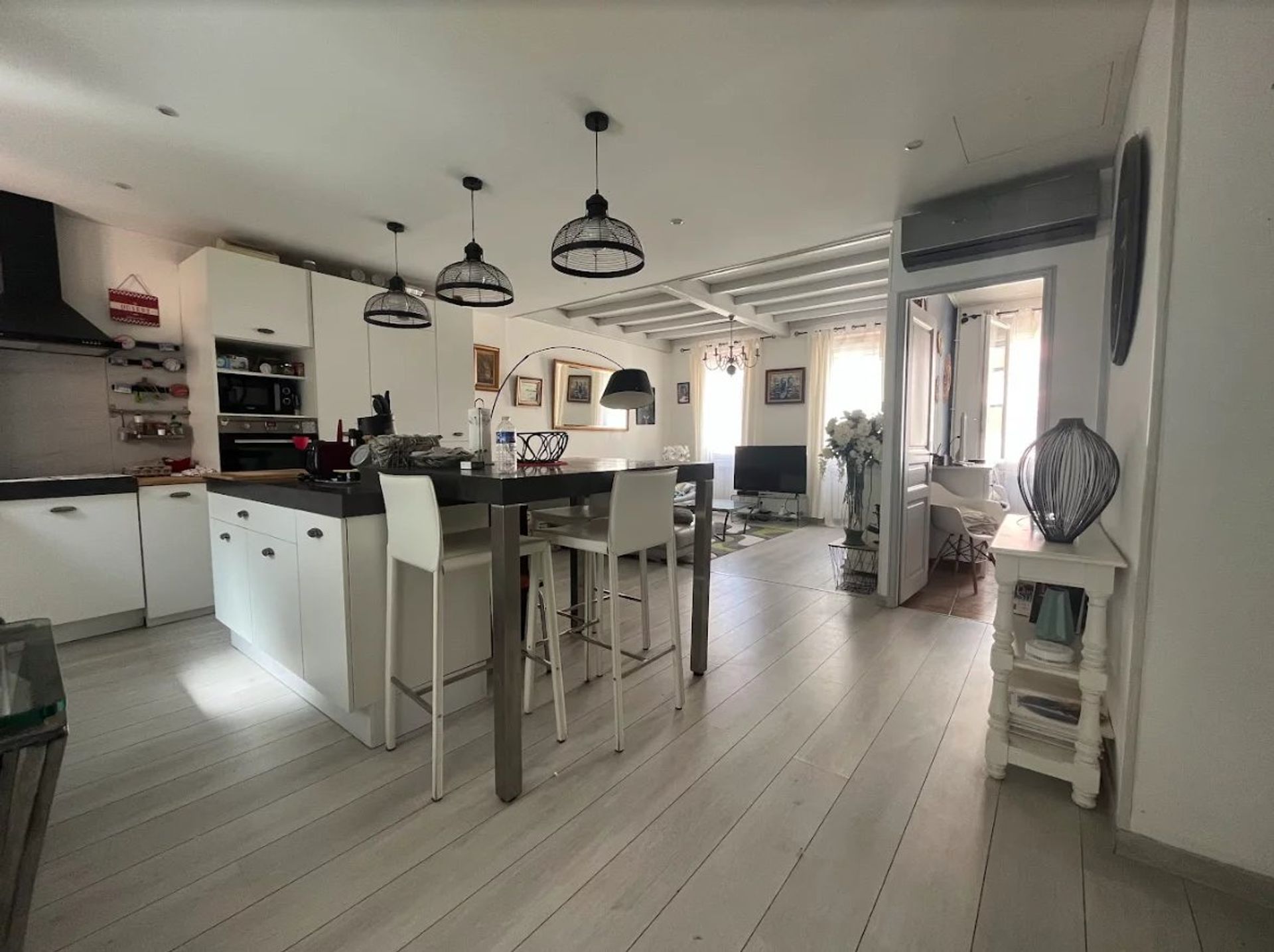 House in Marseille, Provence-Alpes-Cote d'Azur 12776281