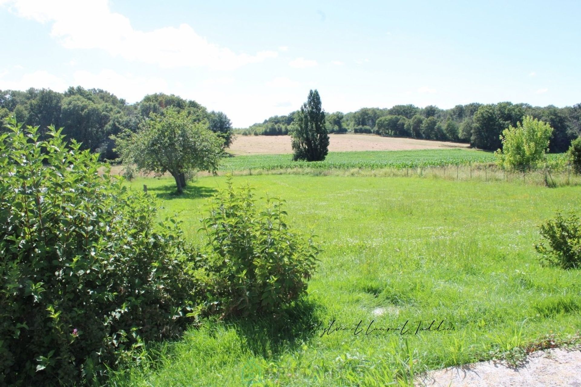 casa en Montendre, Nouvelle-Aquitaine 12776621