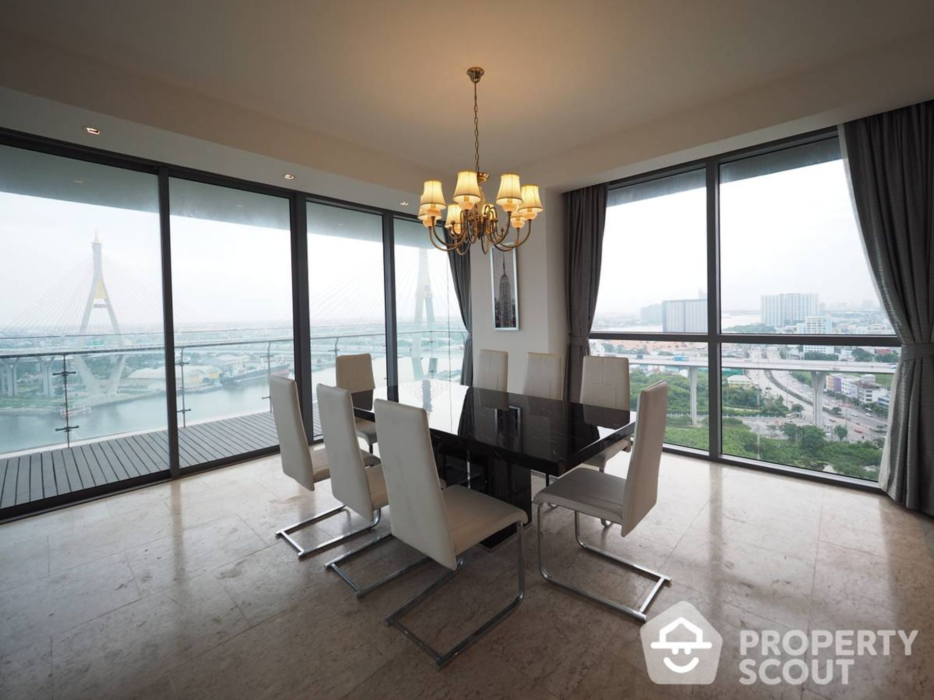 Condominium in Ban Lat Ta Nong, Samut Prakan 12776809