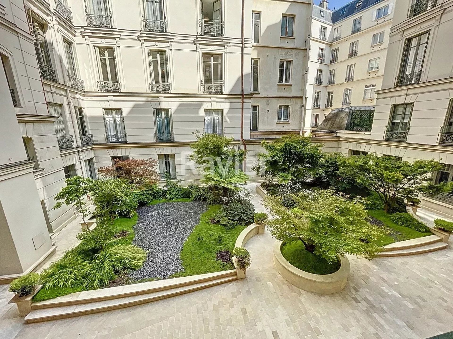 Condominium in Paris 17ème, Paris 12776986