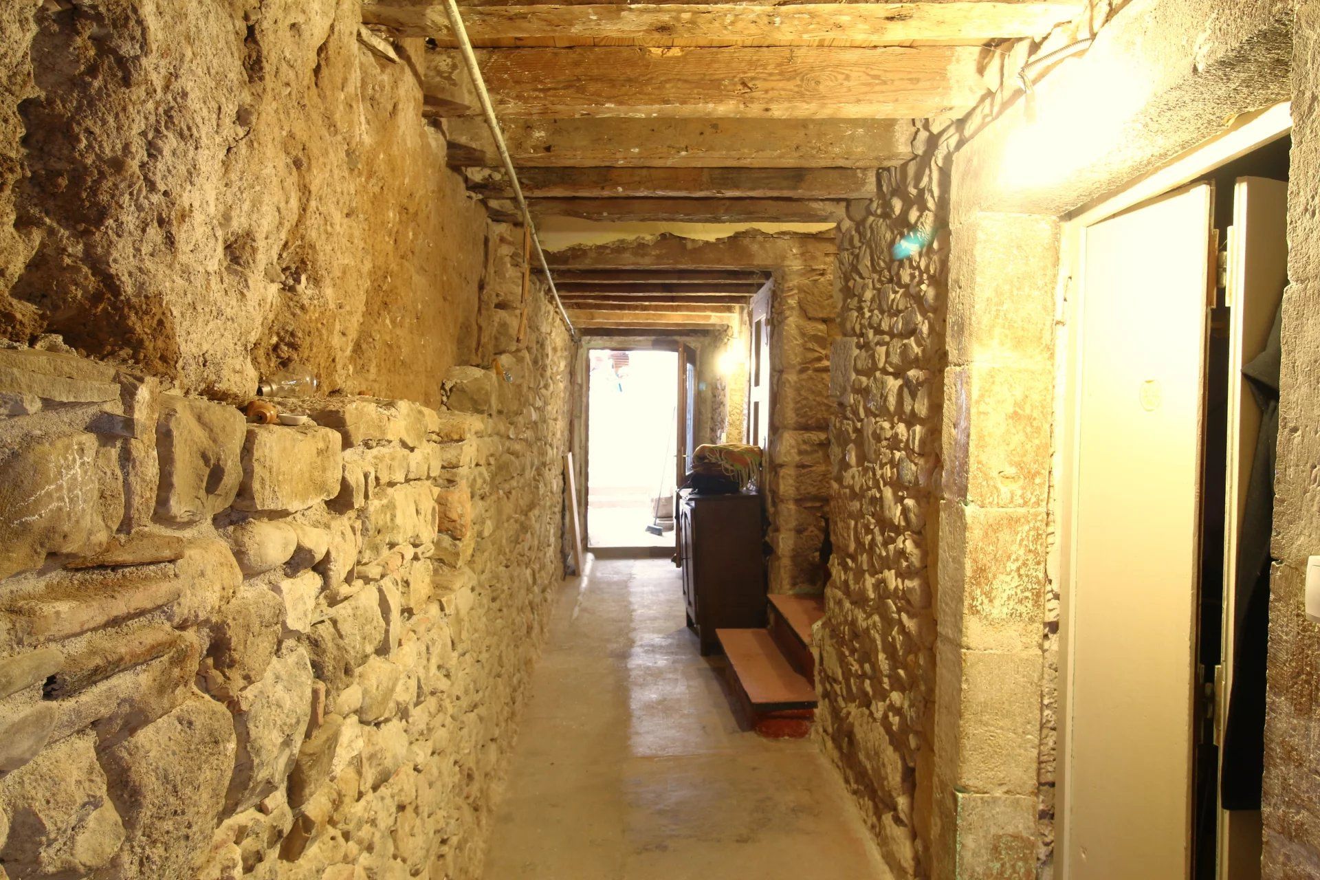 Hus i Alet-les-Bains, Aude 12777005